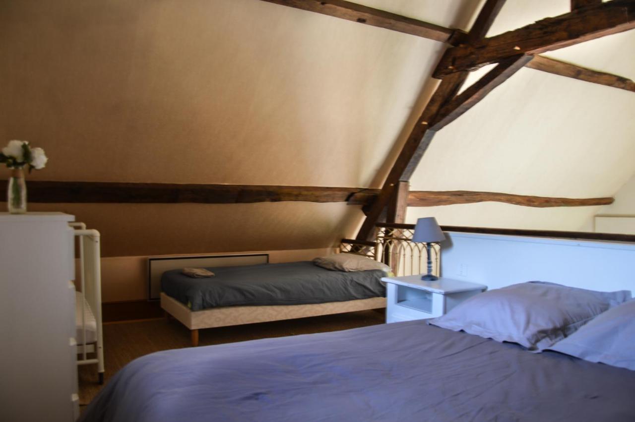Bed and Breakfast Chambre D'Hote De Charme Dans Maison Independante Preaux  Экстерьер фото