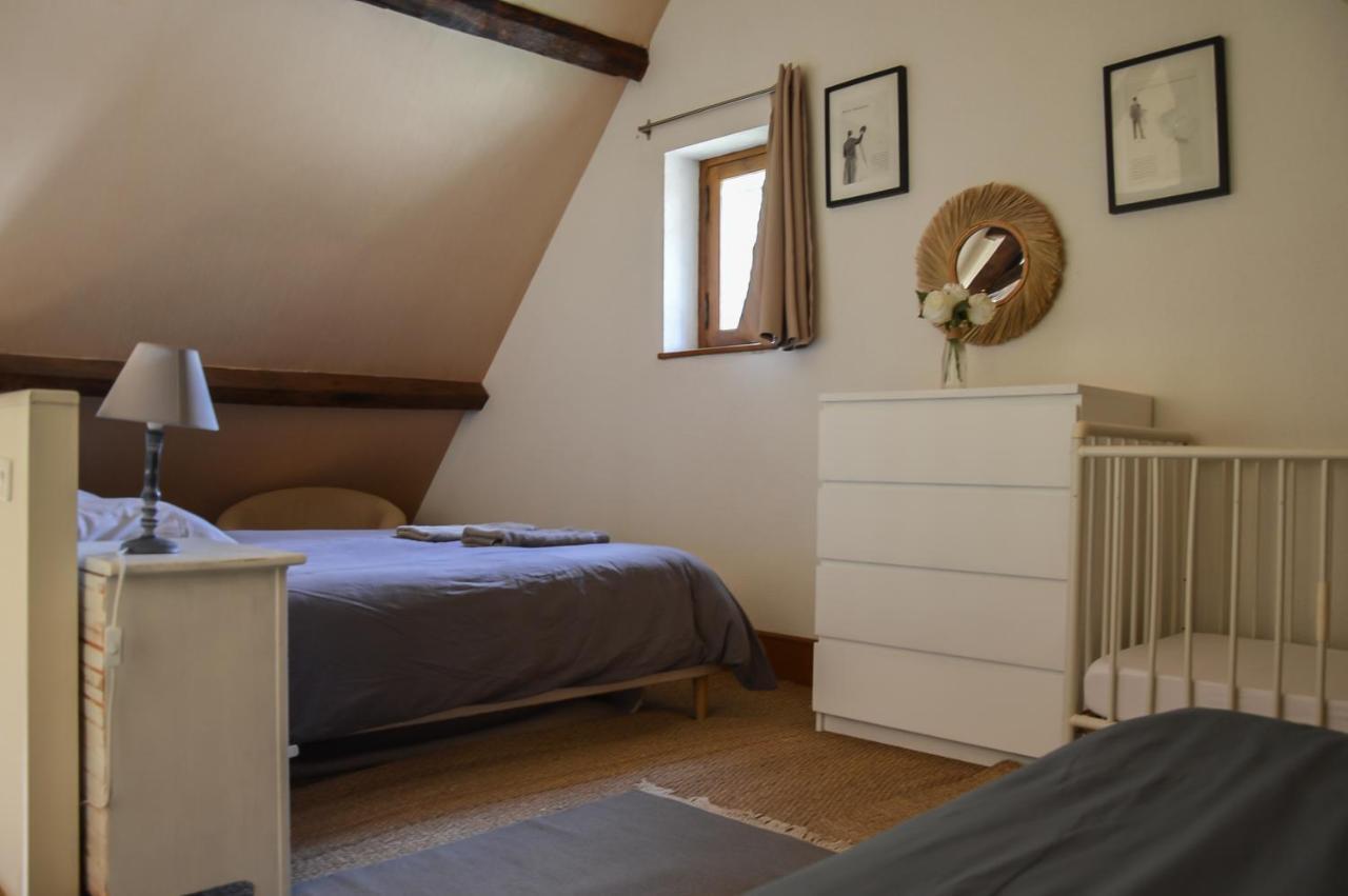 Bed and Breakfast Chambre D'Hote De Charme Dans Maison Independante Preaux  Экстерьер фото
